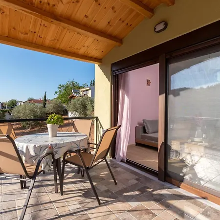 Galini House 2 بيت للعطل *